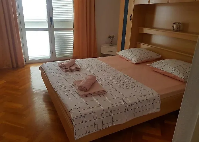 Ruzica Апартаменти Макарська